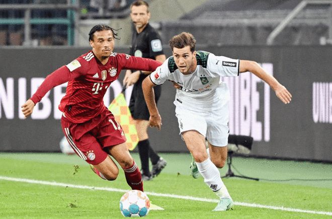 包含转折点阿贾克斯主帅复盘；德国杯今晨攻防权衡；管理层满意；心理建设被强调的词条